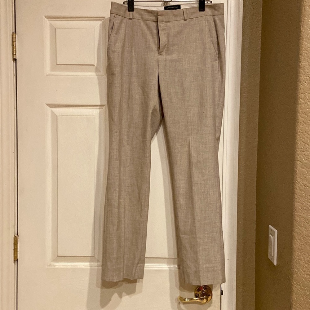 Banana Republic Jackson fit women’s dress pants khaki